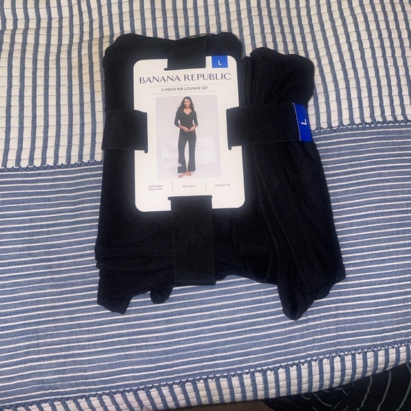 BN 2 pcs Banana Republic Women's Port Royale Rib Lounge Set, Size #M - Picture 5 of 7